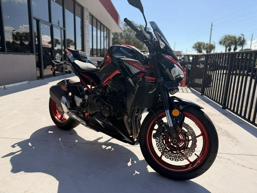 2024 Kawasaki Z900 ABS Candy Persimmon RedEbony