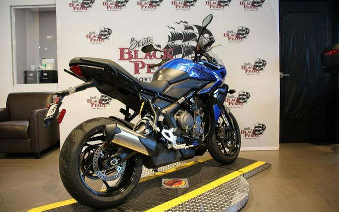 2026 Triumph Tiger Sport 800 GraphiteSapphire Black