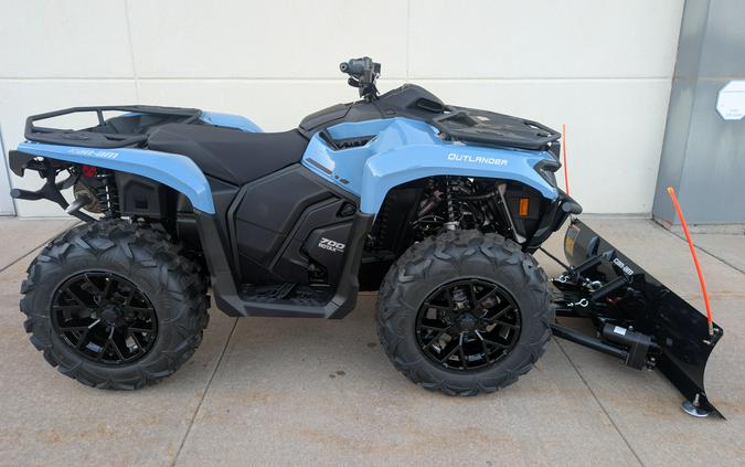 2026 Can-Am OUTLANDER XT 700