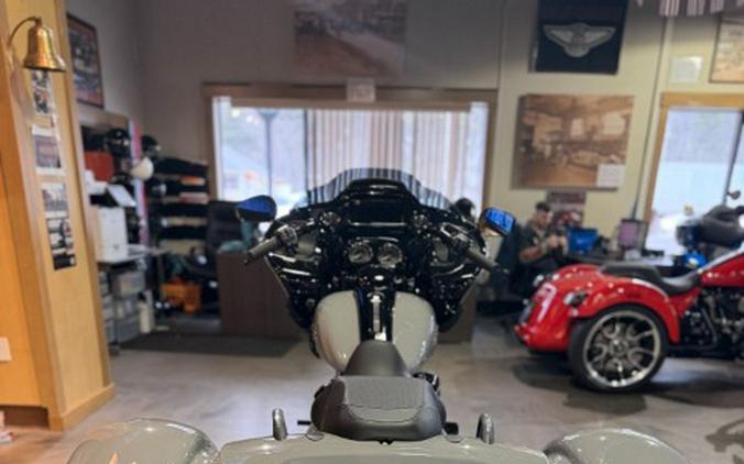 2025 Harley-Davidson Road Glide® 3