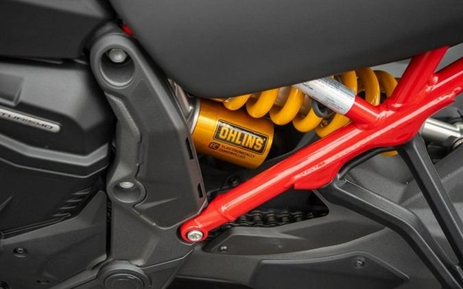 2023 Ducati Multistrada V4 Pikes Peak