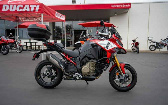 2023 Ducati Multistrada V4 Pikes Peak