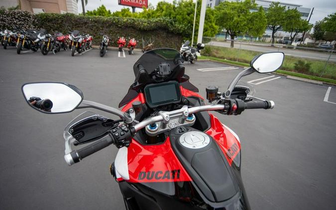 2023 Ducati Multistrada V4 Pikes Peak