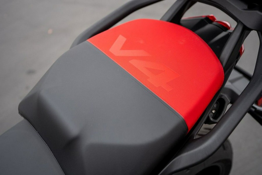 2023 Ducati Multistrada V4 Pikes Peak