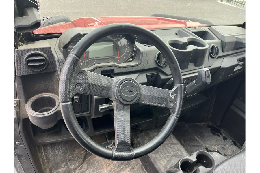 2019 Polaris RANGER CREW® XP 1000 EPS NorthStar Edition - Red
