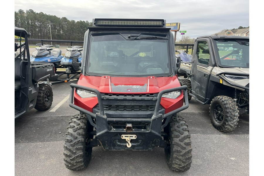 2019 Polaris RANGER CREW® XP 1000 EPS NorthStar Edition - Red
