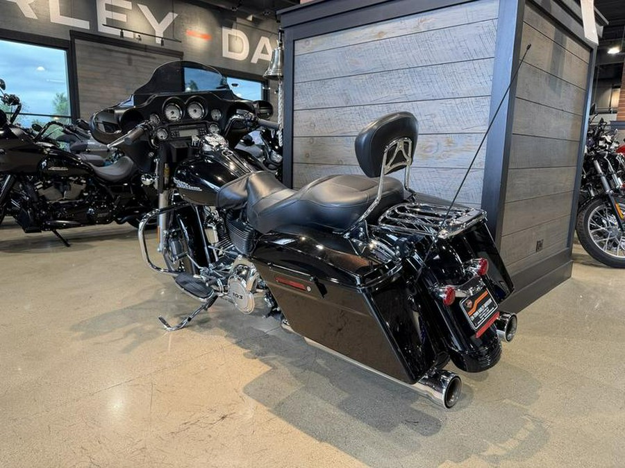 2011 Harley-Davidson® FLHX103 - Street Glide® PowerPak