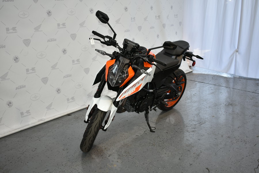 2024 KTM Duke 250