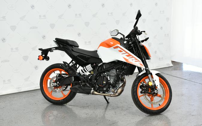 2024 KTM Duke 250