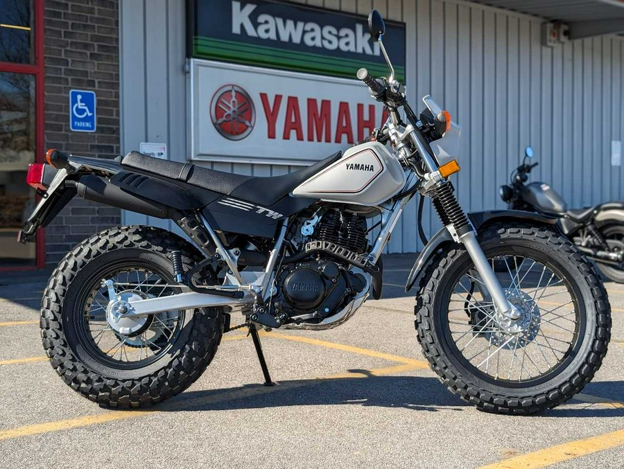 2025 Yamaha TW 200