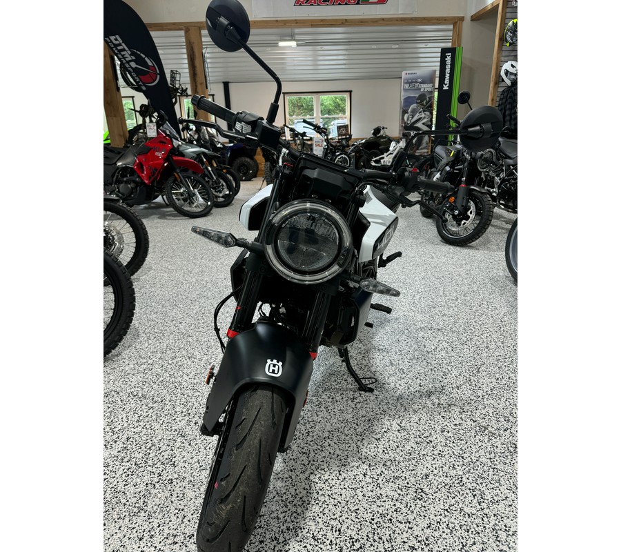 2024 Husqvarna Vitpilen 401