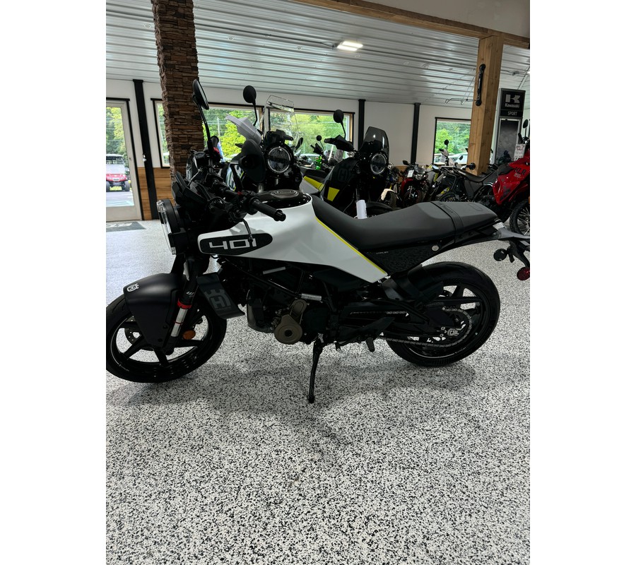 2024 Husqvarna Vitpilen 401