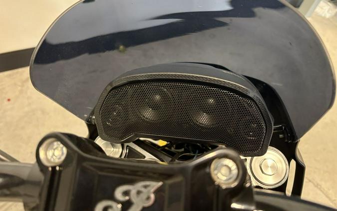 2025 Indian Motorcycle® SPORT CHIEF, BLACK SMOKE, 49S