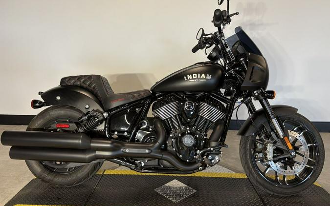 2025 Indian Motorcycle® SPORT CHIEF, BLACK SMOKE, 49S