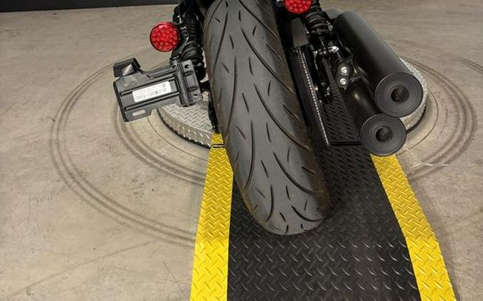 2025 Indian Motorcycle® SPORT CHIEF, BLACK SMOKE, 49S