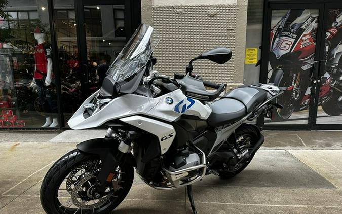 2025 BMW R 1300 GS Light White