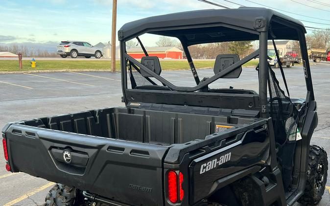 2023 Can-Am® Defender XT HD9