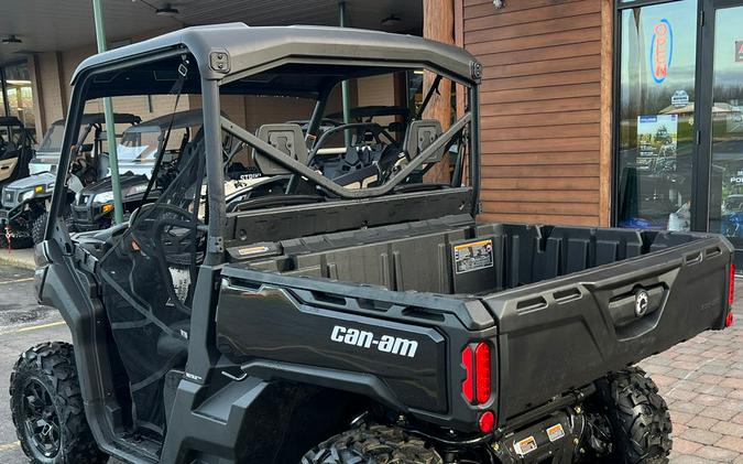 2023 Can-Am® Defender XT HD9