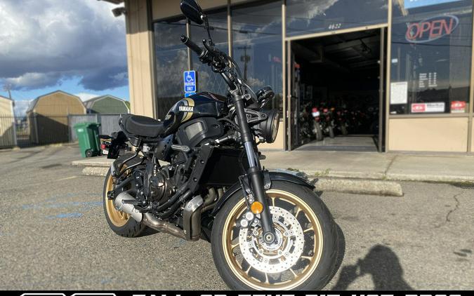 2023 Yamaha XSR 700