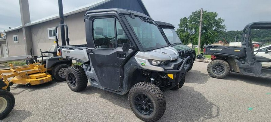 2020 Can-Am® Defender Limited HD10