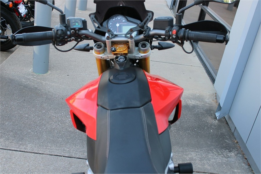 2014 Aprilia Dorsoduro 750 ABS