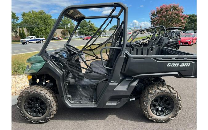 2025 Can-Am Defender HD9