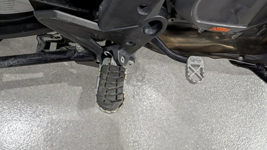 2021 KTM 890 Adventure