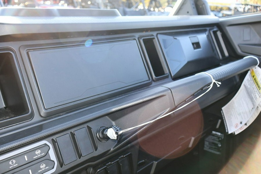 2026 Can-Am Defender X Mr HD11 With Half-Doors Dark Wildland C