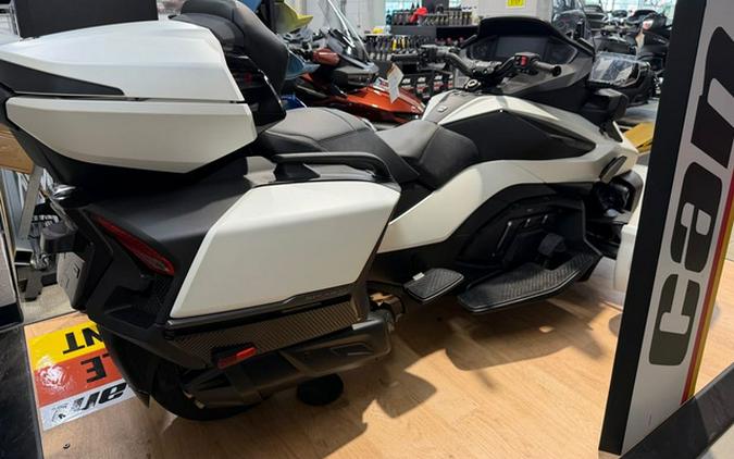 2026 Can-AM RD SPYDER RT STS 1330 SE6 WH SE 26
