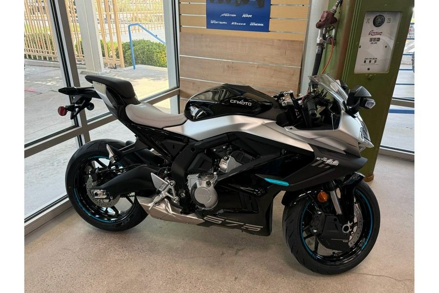 2026 CFMOTO 675SS NEBLUA BLACK 2026 - CFMOTO