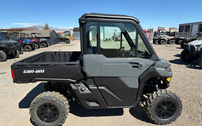 2027 Can-Am Defender DPS CAB HD9