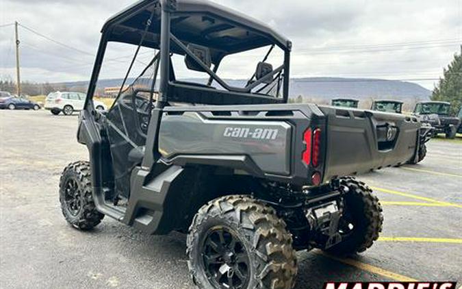 2024 Can-Am Defender XT HD7