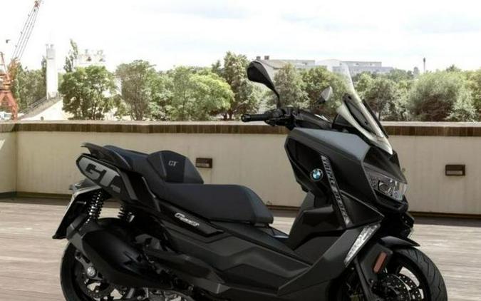 2024 BMW C 400 GT Triple Black