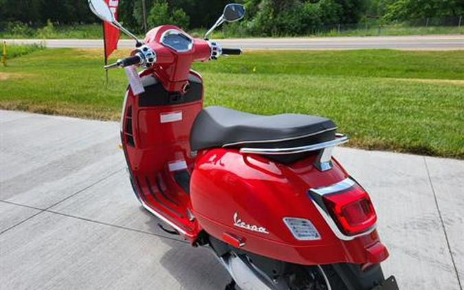 2024 Vespa GTS Super 300