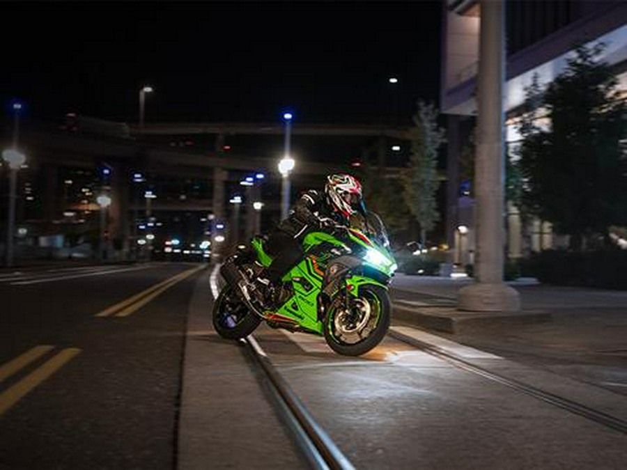 2024 Kawasaki Ninja 500 KRT Edition SE ABS