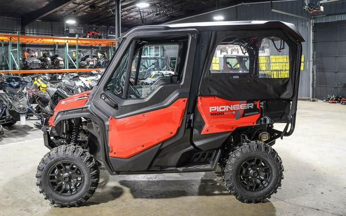 2025 Honda Pioneer 1000-5 Deluxe