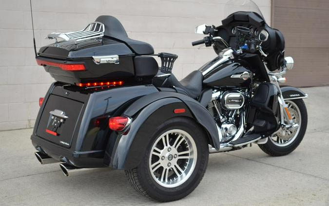 2024 Harley-Davidson® FLHTCUTG - Tri Glide® Ultra