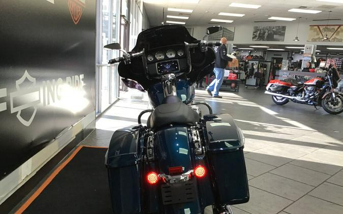 *Peach Pick* 2020 Harley-Davidson® Street Glide® Tahitian Teal