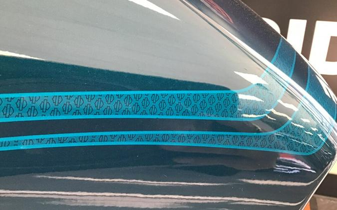 *Peach Pick* 2020 Harley-Davidson® Street Glide® Tahitian Teal