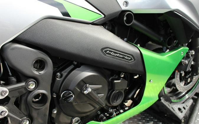 2024 Kawasaki Ninja 7 Hybrid ABS