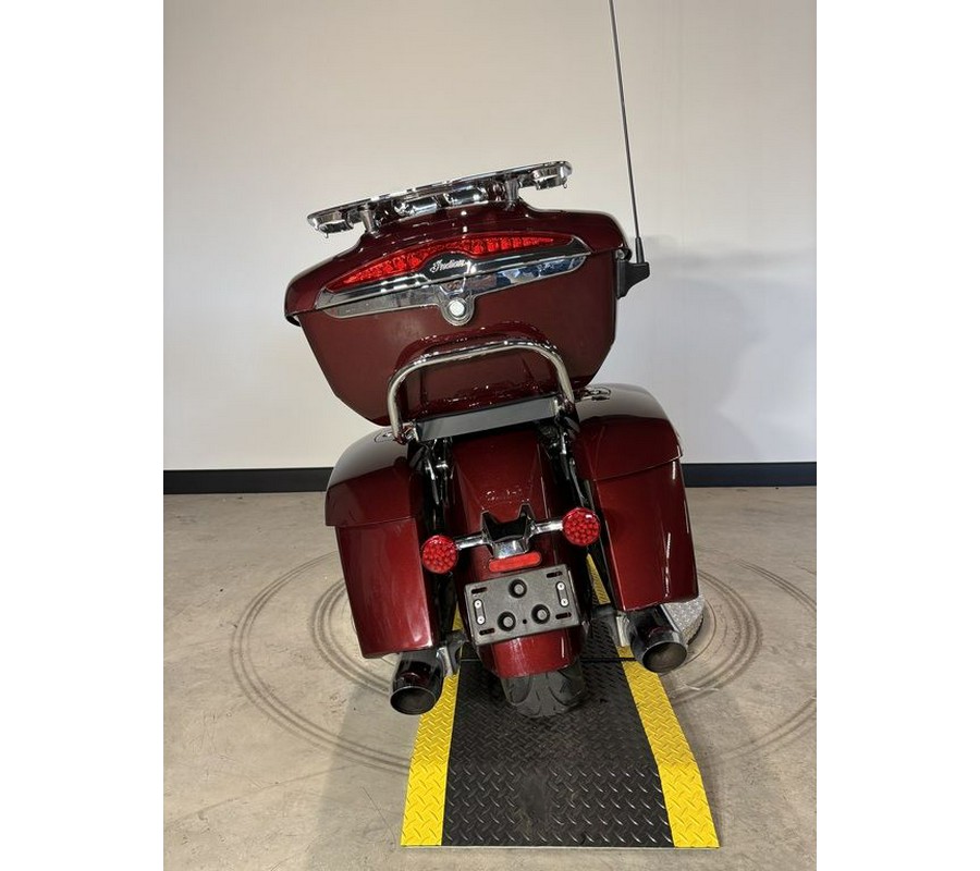2022 Indian Motorcycle® PURSUIT LIMITED PREM, MRN/CRMSN MTLC, CAL