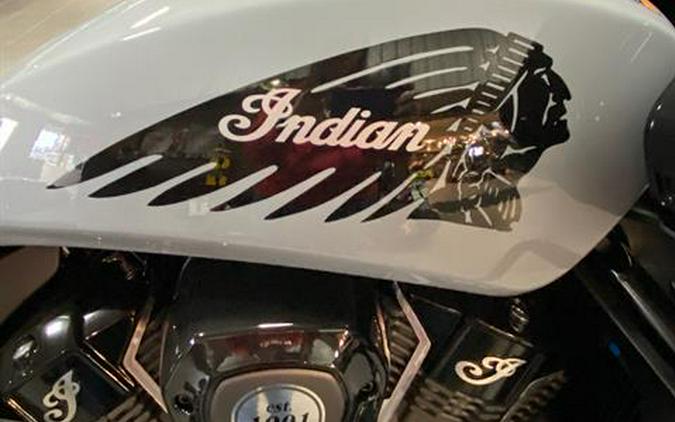 2024 Indian Motorcycle Challenger® Dark Horse® Icon with PowerBand Audio Package