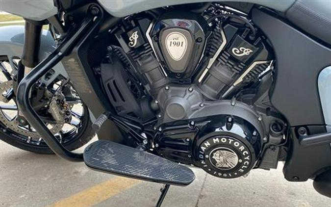 2024 Indian Motorcycle Challenger® Dark Horse® Icon with PowerBand Audio Package