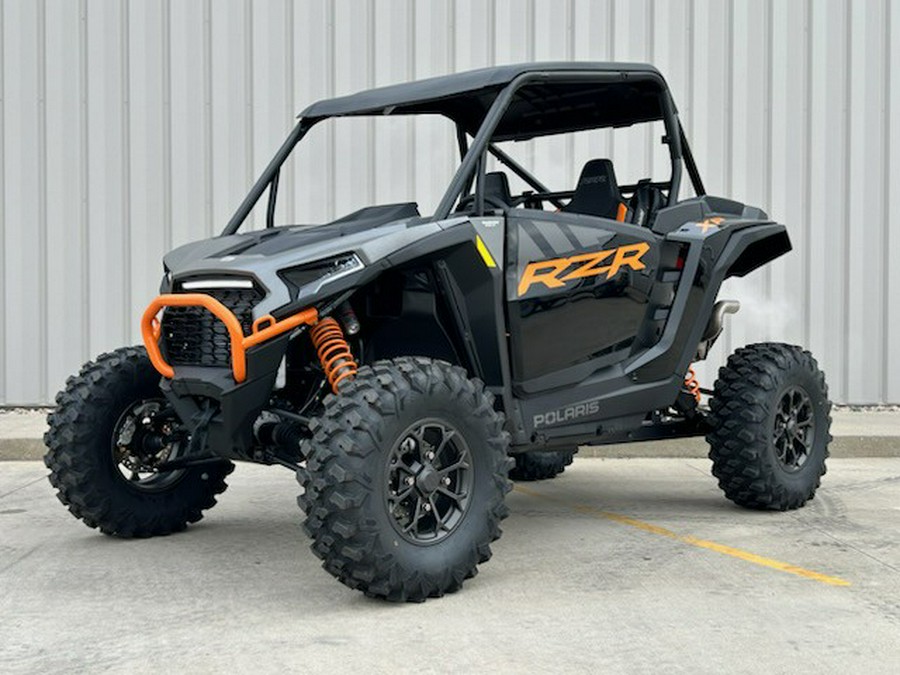 2024 Polaris Industries RZR XP 1000 Ultimate Matte Titanium / Onyx Black