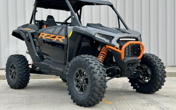 2024 Polaris Industries RZR XP 1000 Ultimate Matte Titanium / Onyx Black