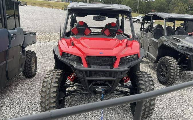 2025 Polaris® General XP 4 1000 Ultimate