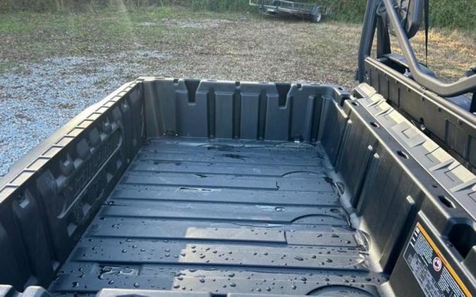 2025 Can-Am Defender DPS HD10