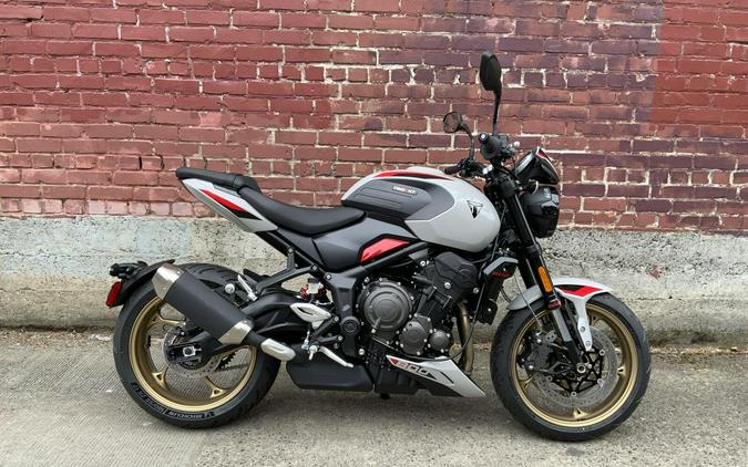 2026 Triumph TRIDENT 800