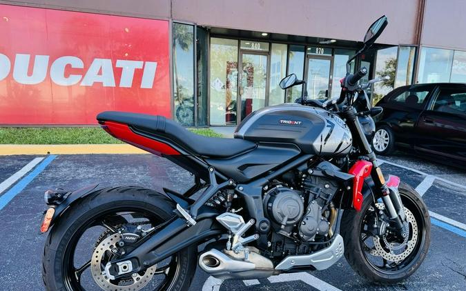 2022 Triumph Trident 660 Silver Ice Diablo Red