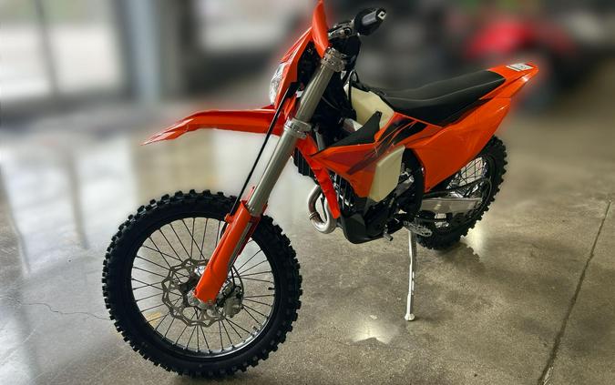 2027 KTM 450 XCF-W